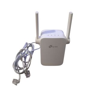 TP-LINK Model RE205 AC750 Wi-Fi Range Extender - White